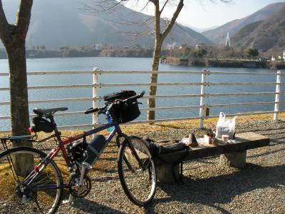 丹沢湖散歩　自転車で一周