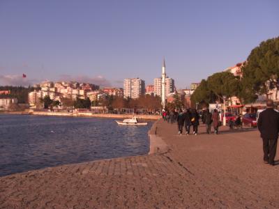 トロイへの中継地点