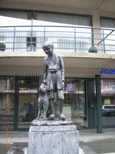 能登地震寄付　　フランダースの犬　ブロンズ像 能登地震寄付 フランダースの犬 ブロンズ像 - メルカリ