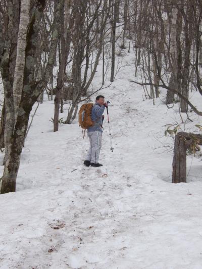 2009.4 目指すはマッターホルン！…まずは残雪の「室蘭岳登山」から準備はスタート！！