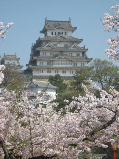 太陽公園で世界旅行＆姫路城でお花見