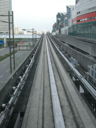鉄っちゃんが大阪に行ったら、ニュートラムに乗る