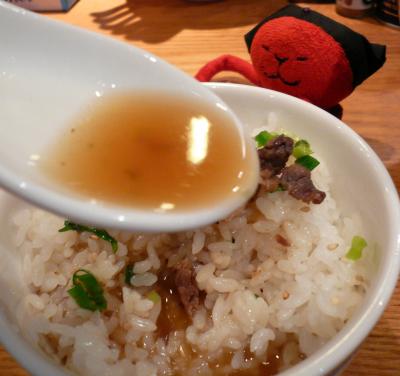 完全無化調ﾗｰﾒﾝｽｰﾌﾟに飯が合う♪丼米～ ＤＯＮＭＡＩ ～