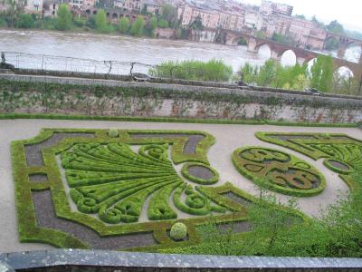 ロートレックの生まれた街、雨のアルビ　Albi 