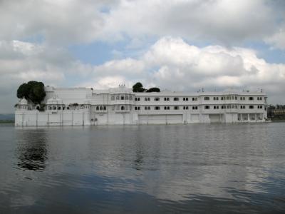 湖上のホテル 「Taj Lake Palace Hotel」 -2008-