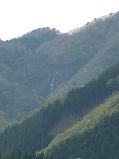 滝紀行◆再訪 『天滝』◆?日本の滝百選「天滝」の遠望（兵庫県養父市）