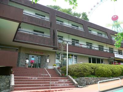 サマーランドロッジに泊まる。