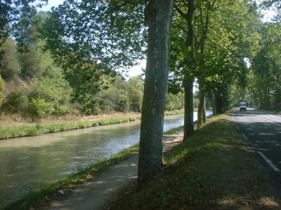 フランスの田舎：ドライブ旅行記 -26- ～ミディ運河編～