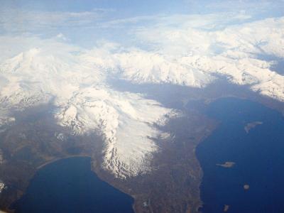 above Alaska - Aniakchak nationa Monument & 成田検疫