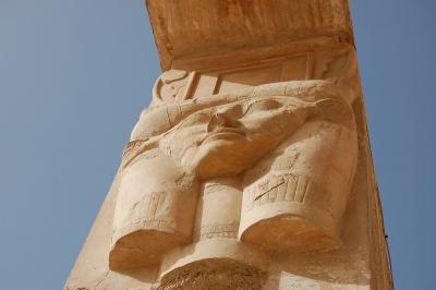 ファラオに会いたくて　エジプト?　ルクソール　（やっと会えたね　１一人目）