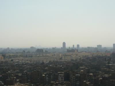 カイロ空港とトランジットホテル。