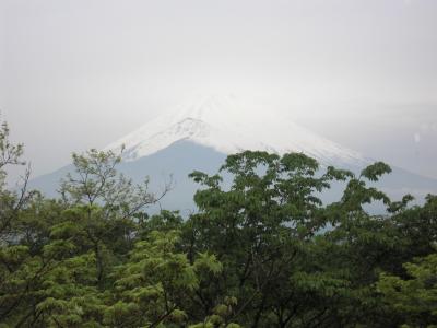 女の子(?)三人飲んだくれの旅♪