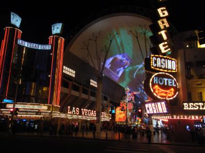 弟夫婦の結婚旅行?