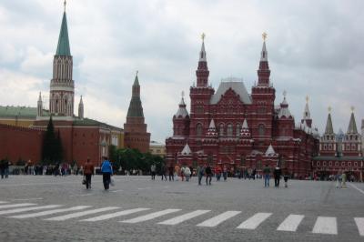 2009夏、ロシア旅行記(10/43)：6月6日(8)：モスクワ、赤の広場、聖ワシリー寺院、旧国立百貨店、リクーニンサーカス観劇