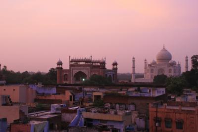 タージマハルに束縛されて。