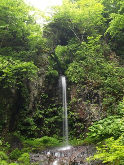 東北滝三昧山三昧の旅?　滝メグラーが行く３１　くぐり滝　山形県南陽市