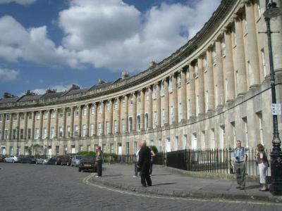 Royal Crescent はイギリス的な建物