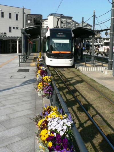 日本の旅　東北・中部地方を歩く　富山市の神通川とＪＲ富山駅周辺の光景
