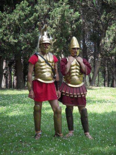 バルセロナから郊外へ（ローマ時代を再現する祭り）