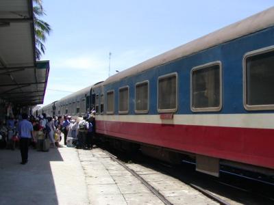 ?/10ホーチミン→フエ→ダナン→ホイアン