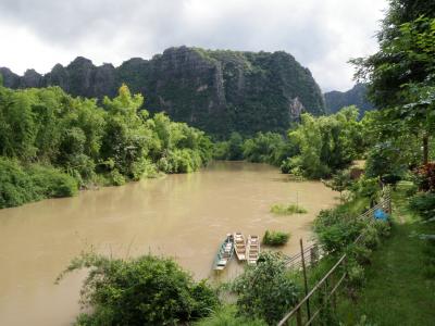 ラオス、タイ東北部紀行2009.6/7 ビエンチャンからヒンブン川へ