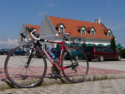 中央ヨーロッパ＆アルプス　自転車旅行 (2) オーストリアからハンガリーへ