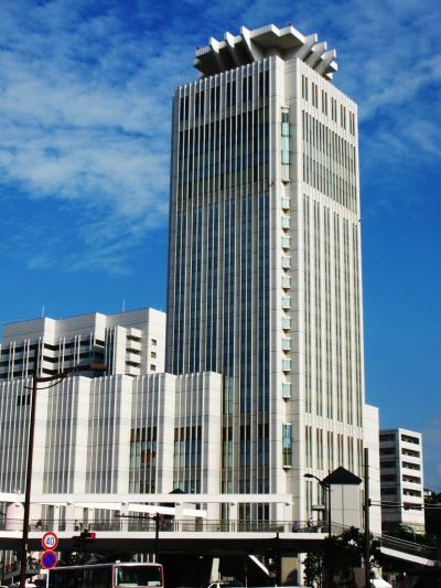 横須賀-7　市街地モダン建築＋どぶ板通り商店街　☆軍都の面影