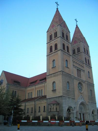 「旧ドイツ租界」の面影残るチンタオを歩く