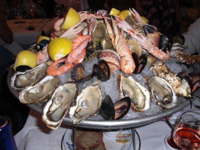 ≪2・ニース、機内食とシーフードプレート≫南仏旅行2009.7