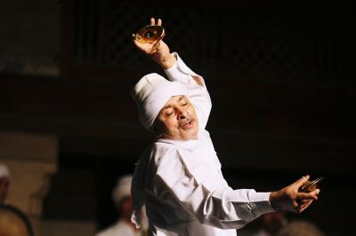 カイロ下町の笑顔に出会おう