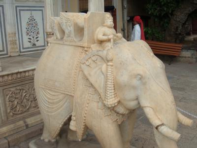 ツアーですけど、、。デリー・ジャイプール・アグラ