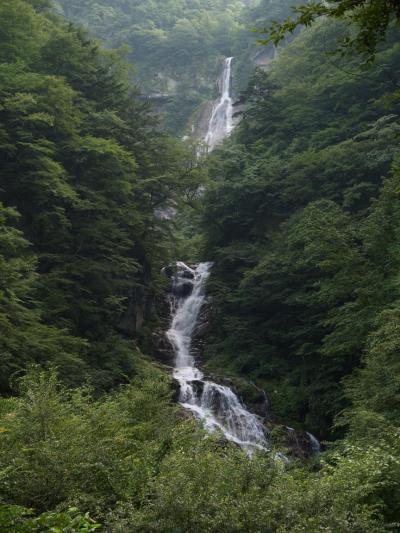 ヒマラヤ同窓会２００９①　滝メグラーが行く５７　精進ヶ滝・日本の滝百選　山梨県北杜市