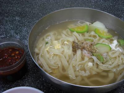 韓国旅行８日目・釜山の国際市場通りで「カルグクス」→コジーアイランド号で「済州島」へ