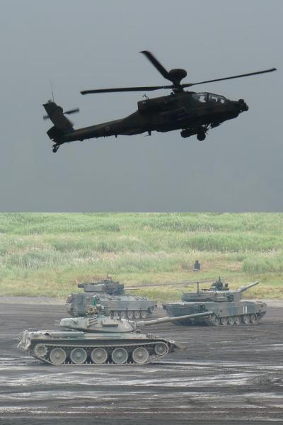 戦車砲の衝撃を全身で感じる陸上自衛隊最高のイベント、平成21年度富士総合火力演習