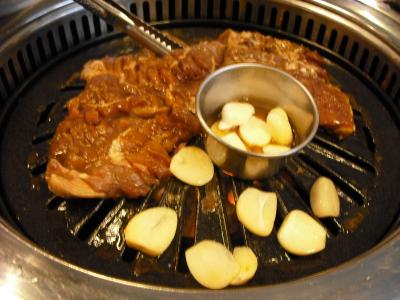 一人ぷらぷら韓国旅行９日目その４/済州島・西門市場～ウンナムドンで「テジカルビ」