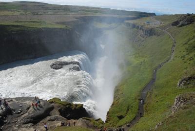 北北西に針路を取れ③アイスランド　その１：ハフナヒューデュール＋ガイザー＋ガルフォス