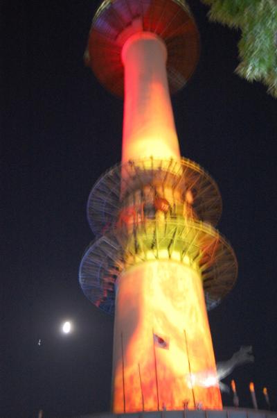 ソウル紀行　2009　vol. 3 燃える南山タワー　