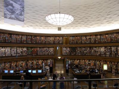 STOCKHOLMトラベルノート④　ストックホルム市立図書館と市内観光
