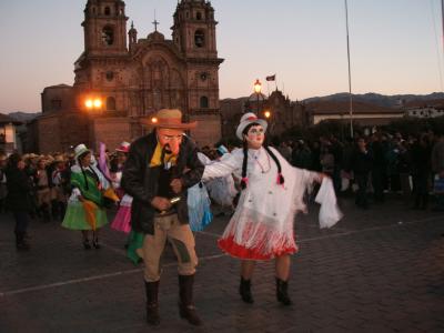 不思議の国ペルー（クスコへ）