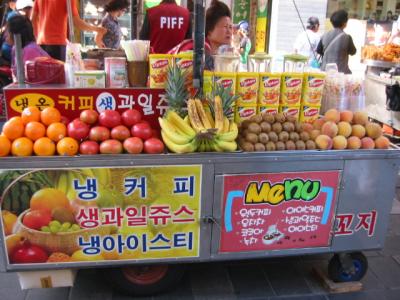 韓国初体験　釜山港ならではのお楽しみ　チャガルチ市場で「ひらめの刺身」と「チゲ」を　最高でした☆