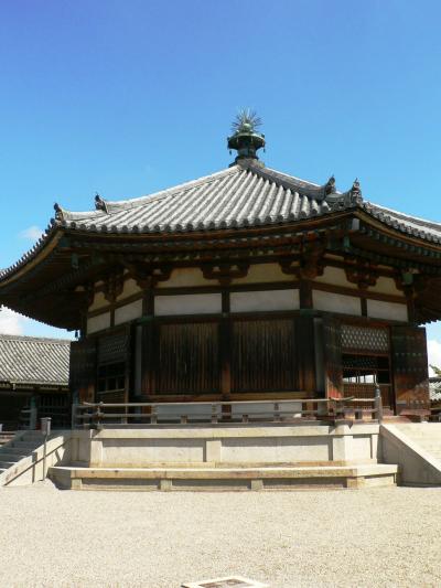 日本の旅　関西を歩く　奈良、法隆寺の夢殿周辺