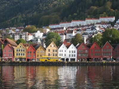 秋、ノルウェーのベルゲンへ！紅葉とオフシーズンと…