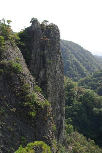 鎌倉峡・百丈岩でスリルは如何・・・。