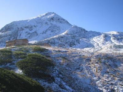 雪と紅葉と森林浴の黒部＆立山の旅～黒部ダム・室堂編～