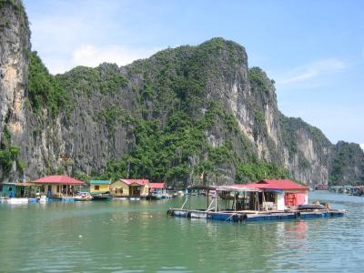 ベトナム・カンボジア　世界遺産を巡る旅　ベトナム編