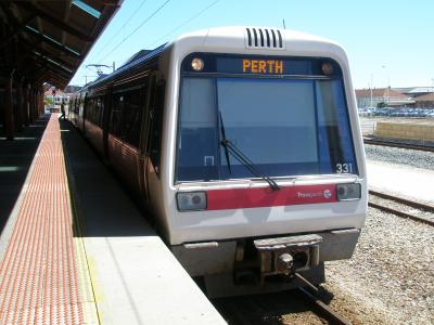 列車-フリーマントル駅