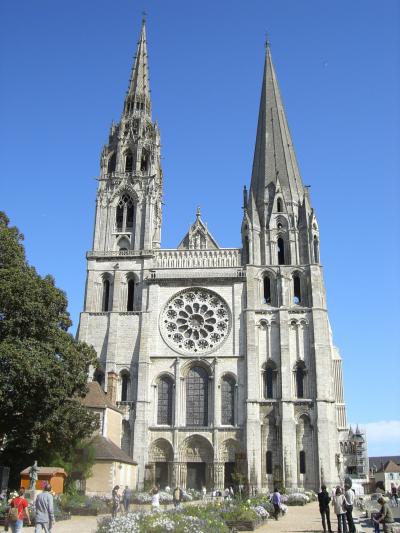 聖堂巡礼:フランス 1 シャルトル大聖堂