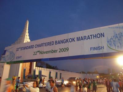 2009.11.22　バンコクマラソンに参加しました