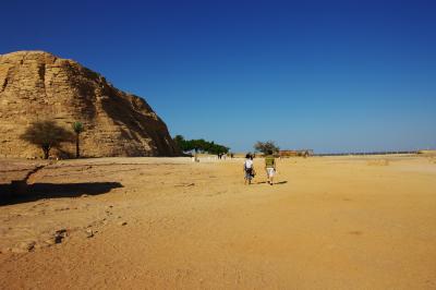 灼熱。夏のエジプト（５日目・アスワン～アブ・シンベル）