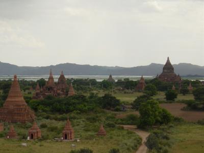 パゴダ連なるミャンマー②